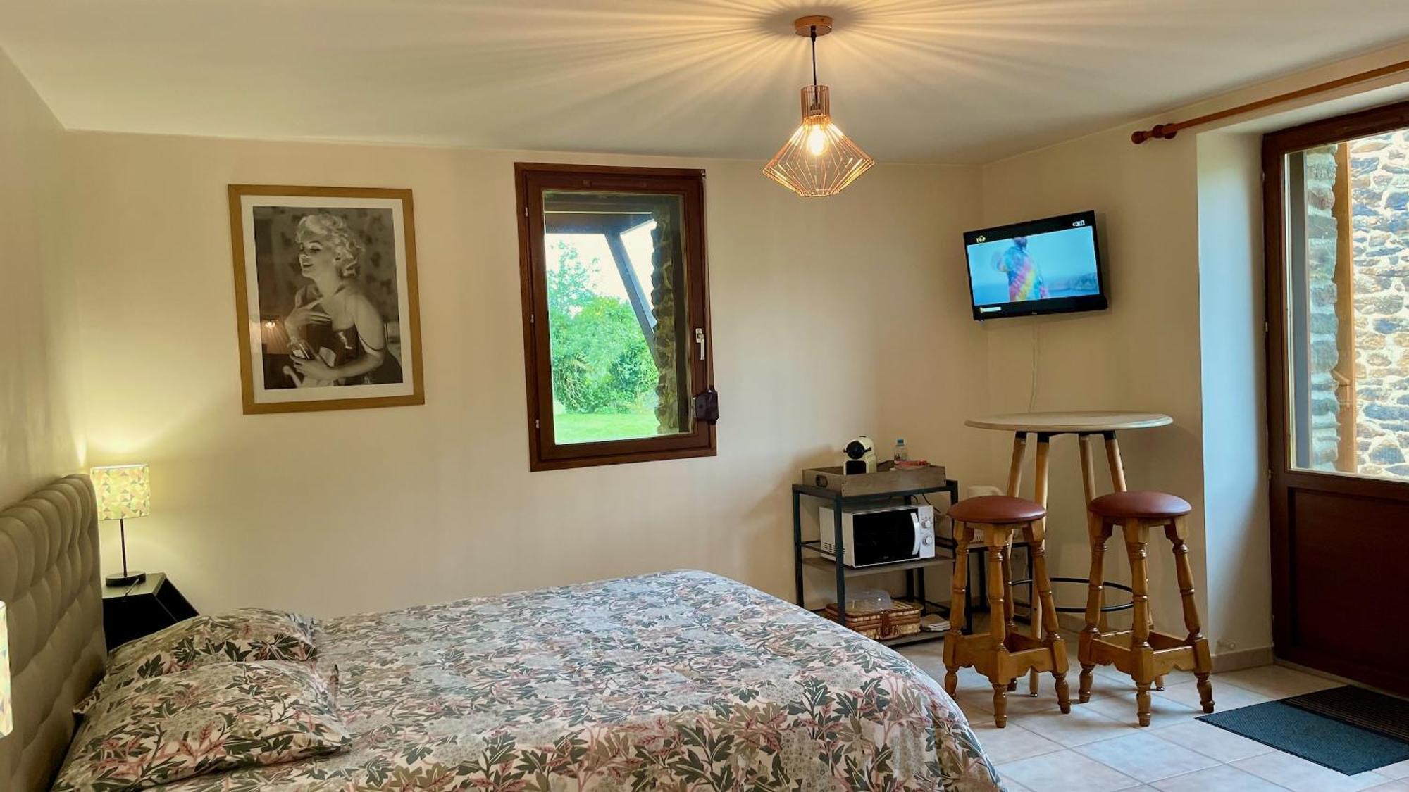 Chambres D'Hotes Les Tilleuls Poullaouen Dış mekan fotoğraf